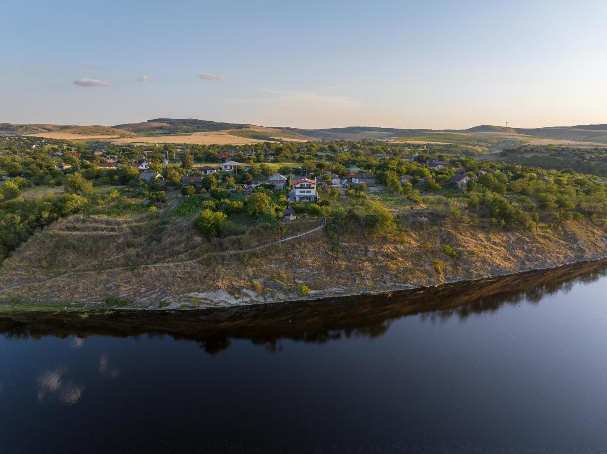 Laguna Nuferilor Habitat Somova Exteriér fotografie